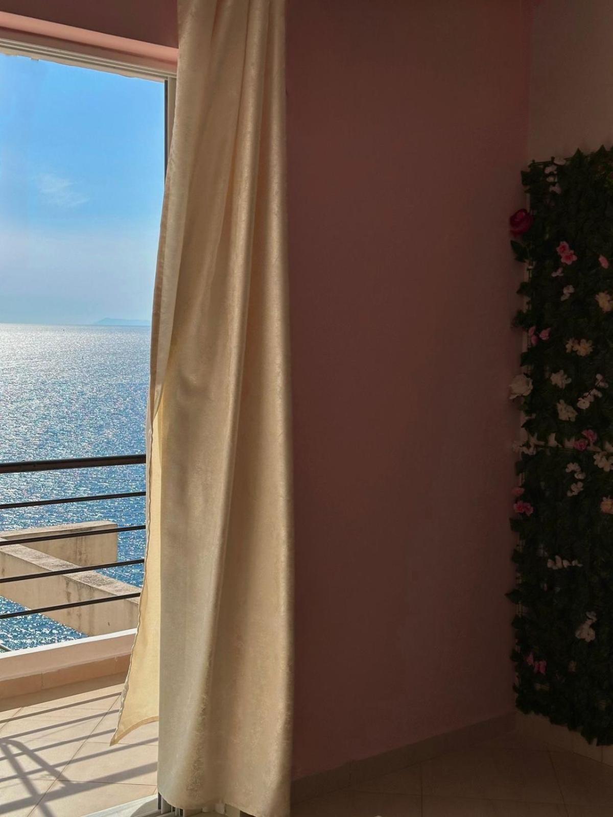 Esmeralda Apartaments Sarande Exterior photo